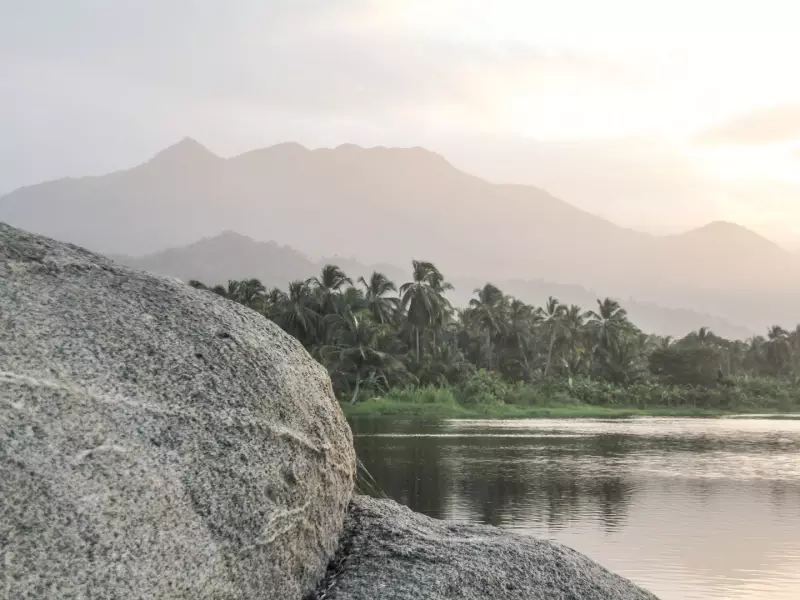 Coucher de soleil sur la Sierra Nevada de Santa Marta - Colombie, &copy; Julien Freidel - Tirawa 