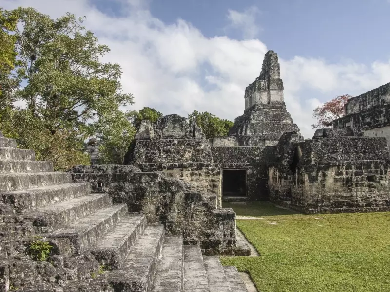 Site Maya de Tikal - Guatemala, &copy; Julien Freidel - TIRAWA 