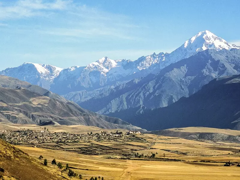 Panorama sur la Vallee Sacrée, &copy; Stéphane Vallin 