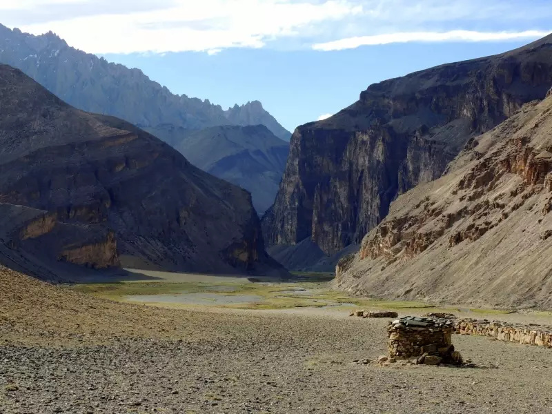 Ambiance au-dessus de Chuskirmo, Ladakh - Inde, &copy; Guillaume Chenot - Tirawa 