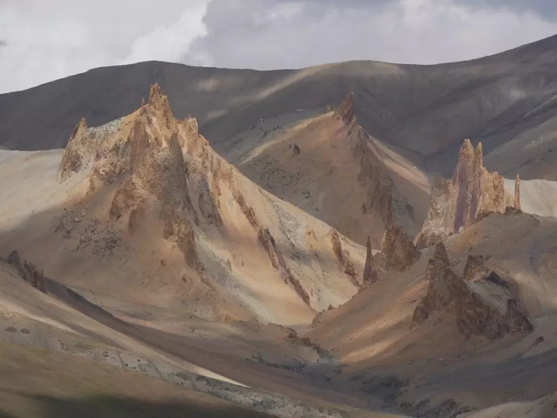 Sirsir-La-Zanskar, &copy; Christian Leroy-Tirawa 