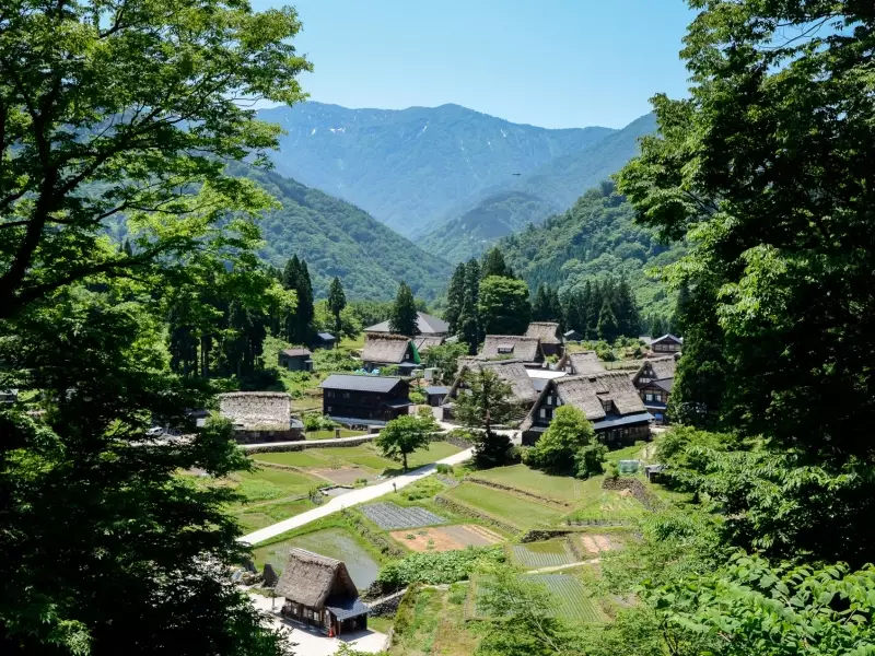 Village traditionnel d'Ainokura, Alpes Japonaises - Japon, &copy; Julien Erster - TIRAWA 