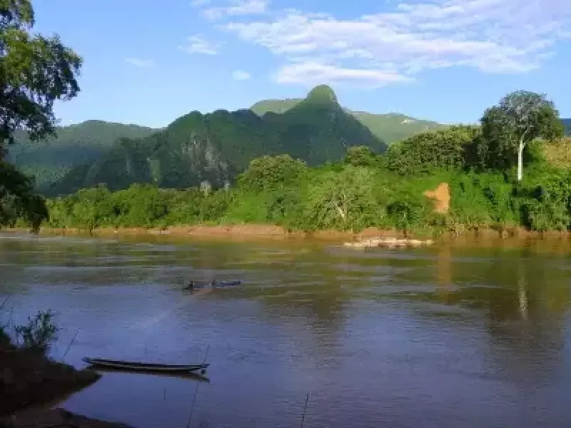 Paysage typique du Laos, &copy; Marc Franiatte 