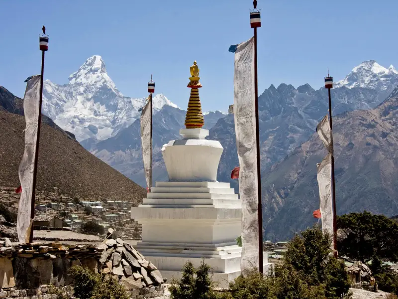 Stupa et Ama Dablam Népal, &copy; Christian Leroy -Tirawa 