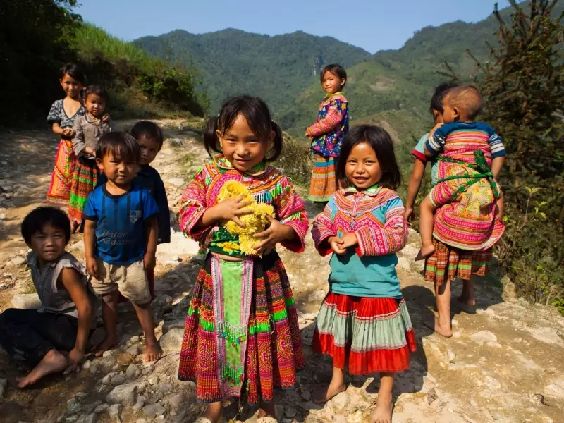 Minorités Hmongs fleuris - Vietnam, &copy; Christian Leroy - TIRAWA  