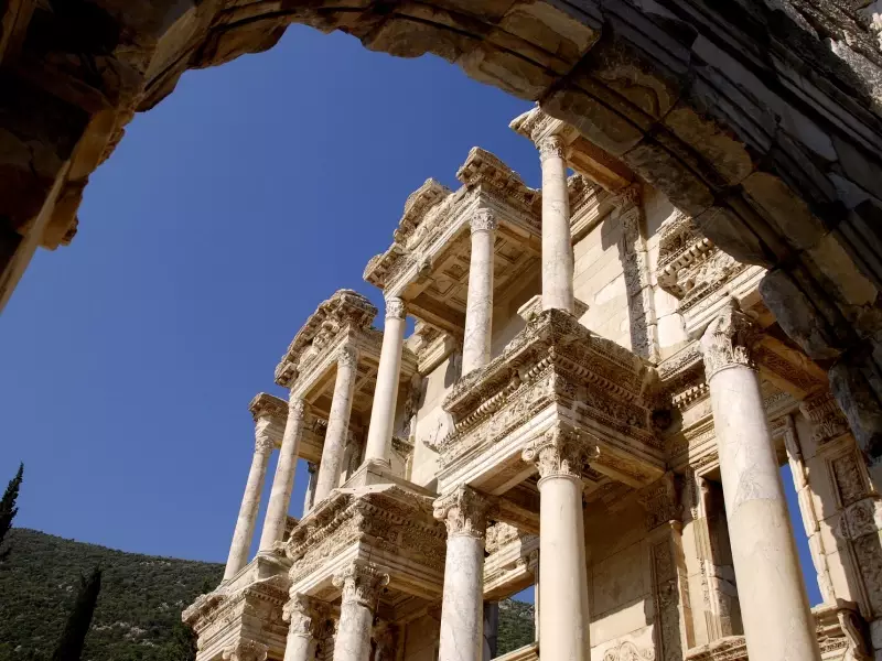 Bibliothèque dans la cité antique d'Ephèse - Turquie, &copy; Julien Erster - TIRAWA 