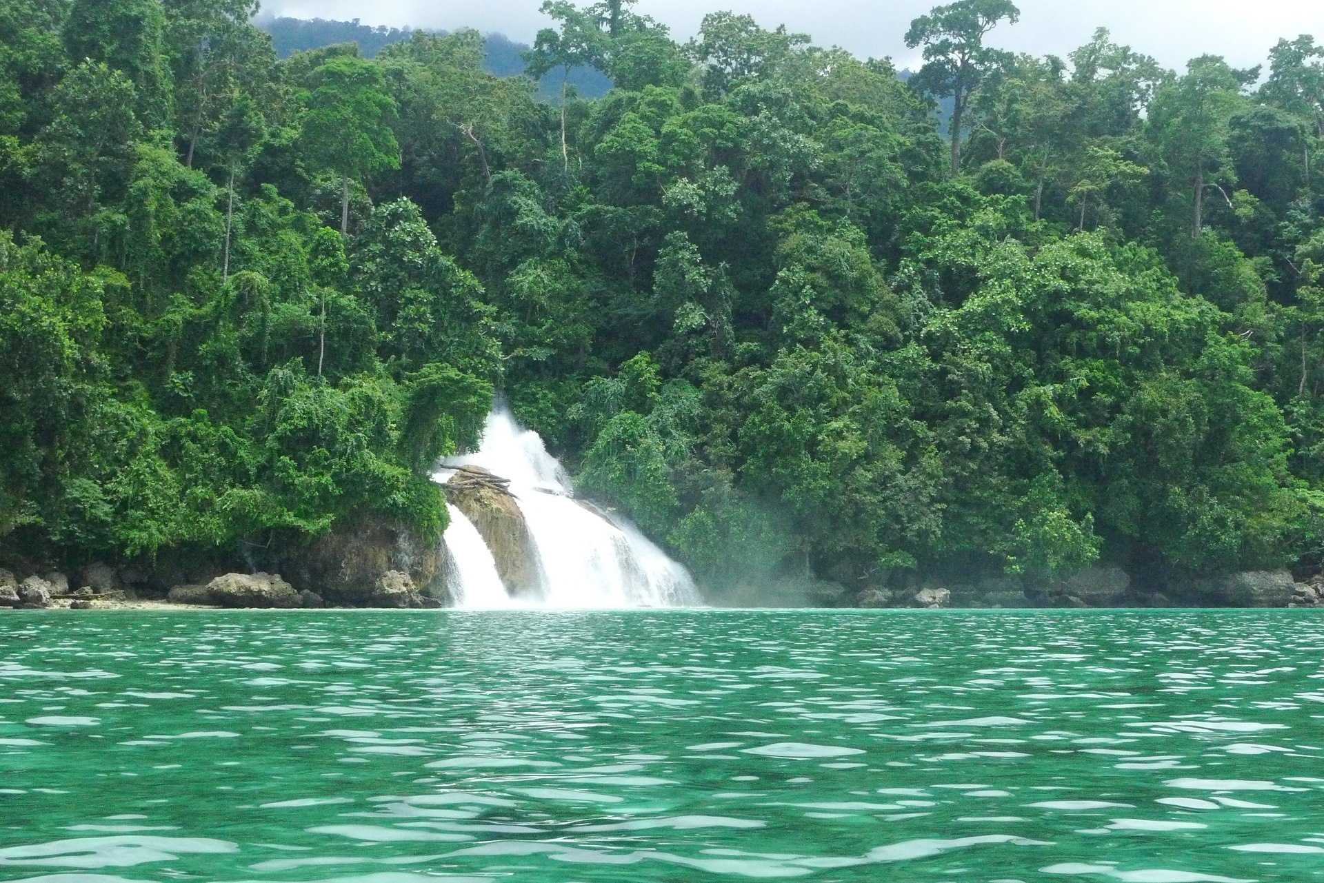 Cascade de Kiti Kiti, Papouasie