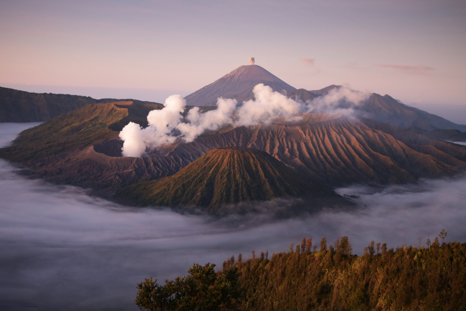 Volcans Bromo et Semeru