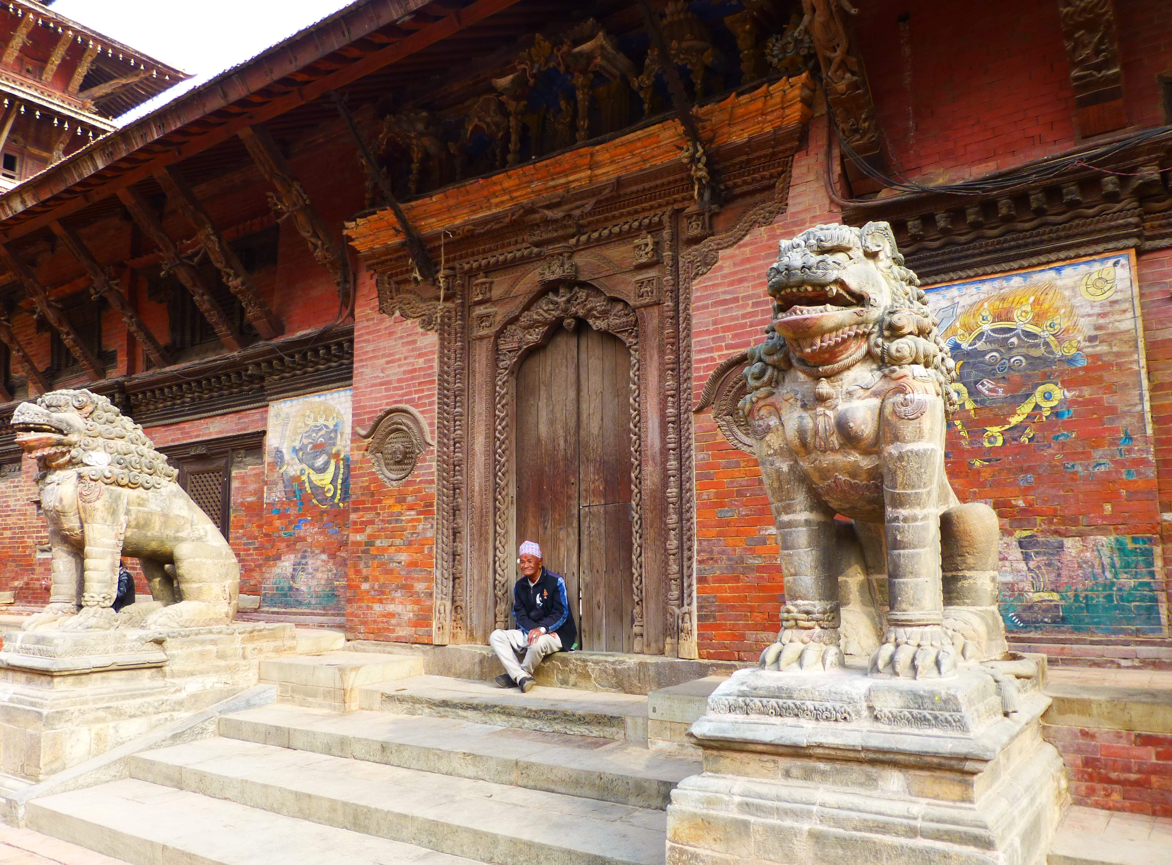 Entrée du Palais Royal à Patan - Triptyque himalayen