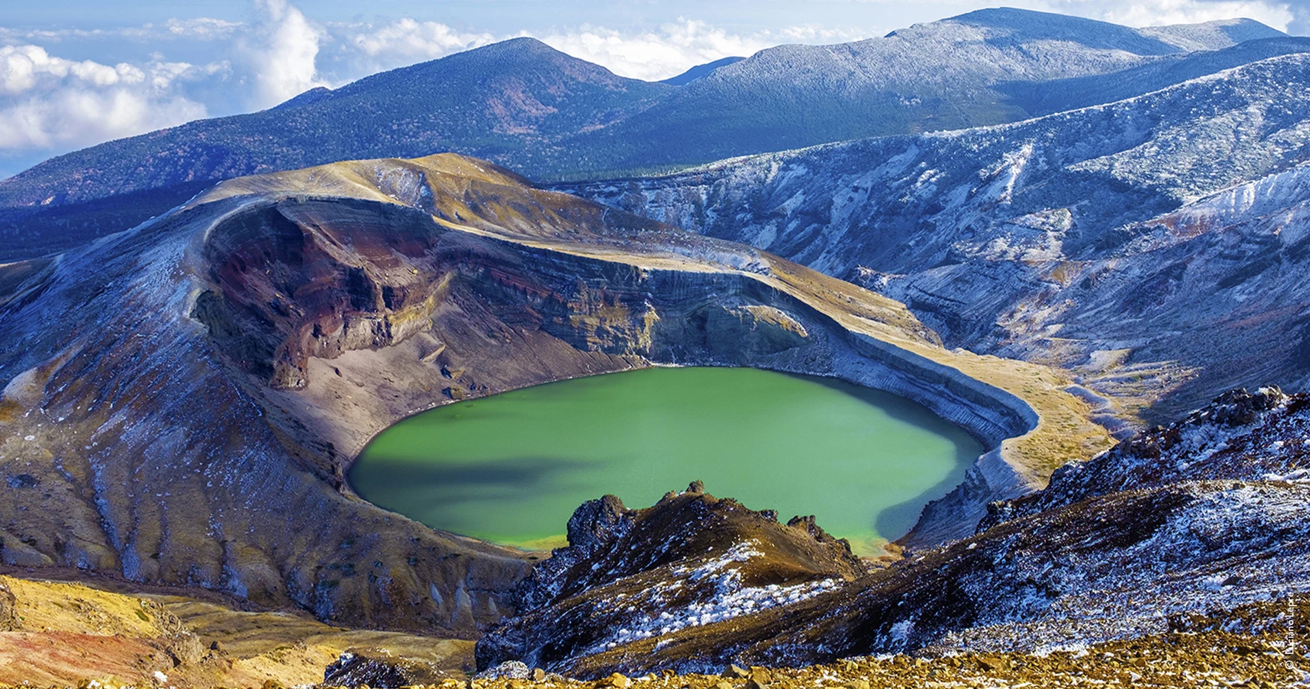 Zao Okama Crater_Tohoku_Japon