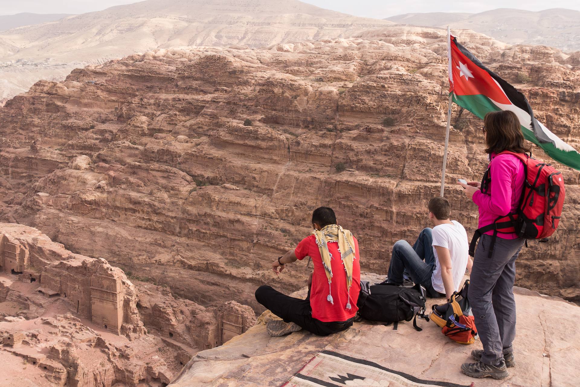 Nous dominons le site de Pétra - Une semaine en Jordanie