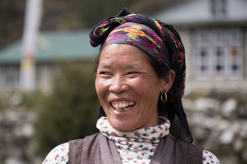 Sourire femme népalaise