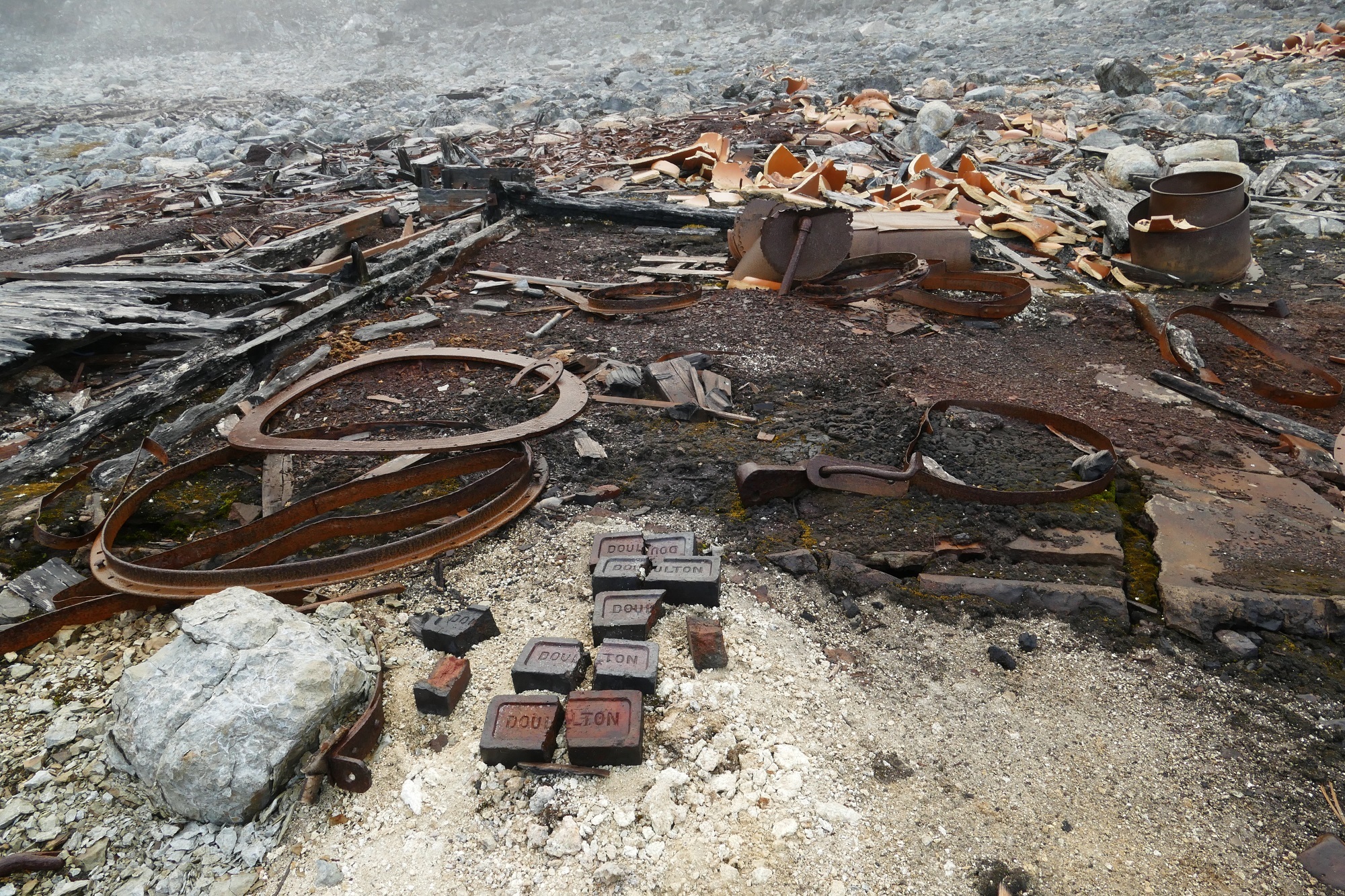 On se prendrait presque pour des archéologues !  - Fuglefjord et Virgohamna