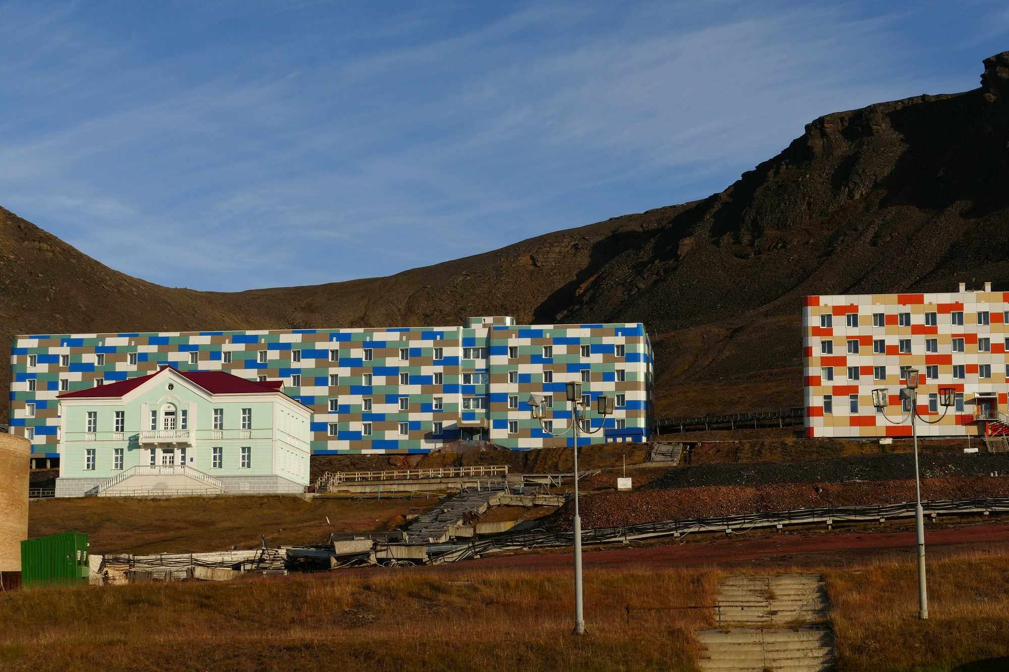 Cité minière lego... - Barensburg et retour à Longyearbyen