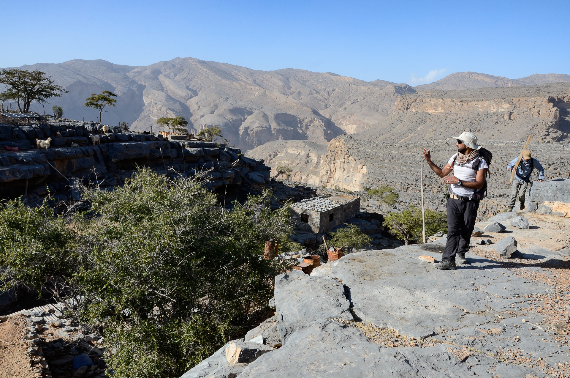 Trek Wadi Al Farah