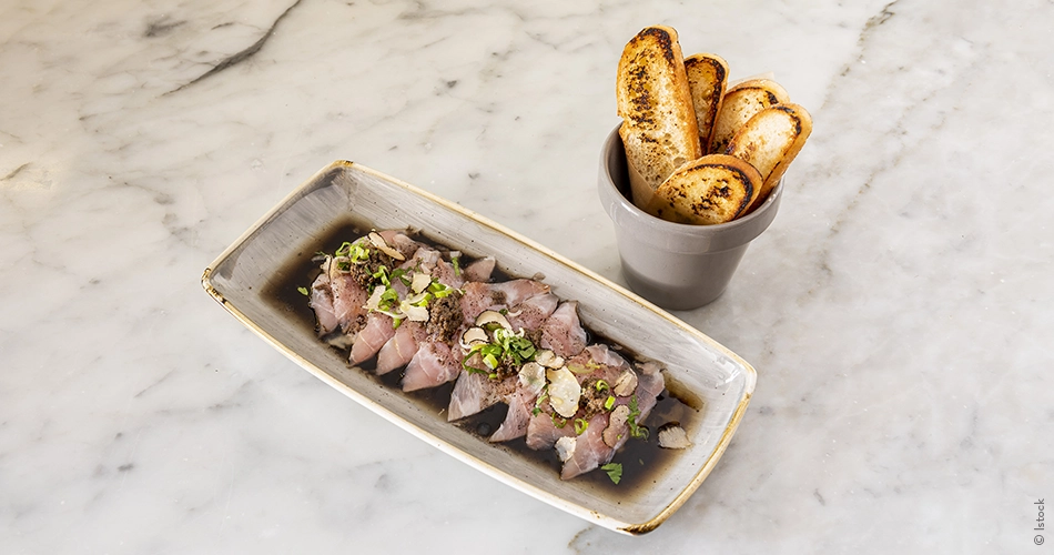 Tiradito de bar