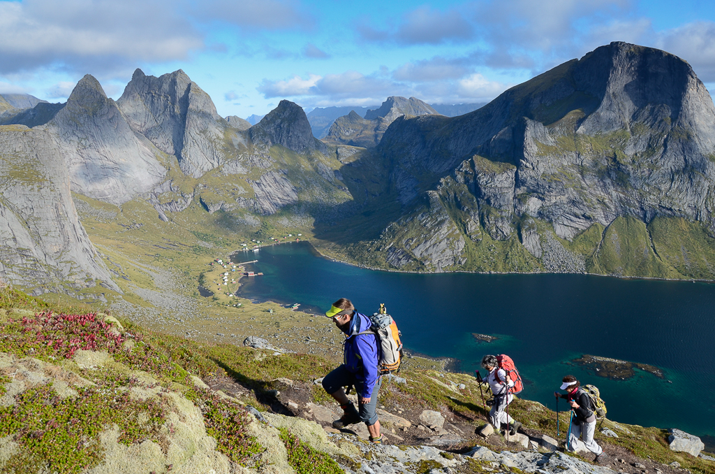 Lofoten : rando sur les hauteurs du Reinefjord !