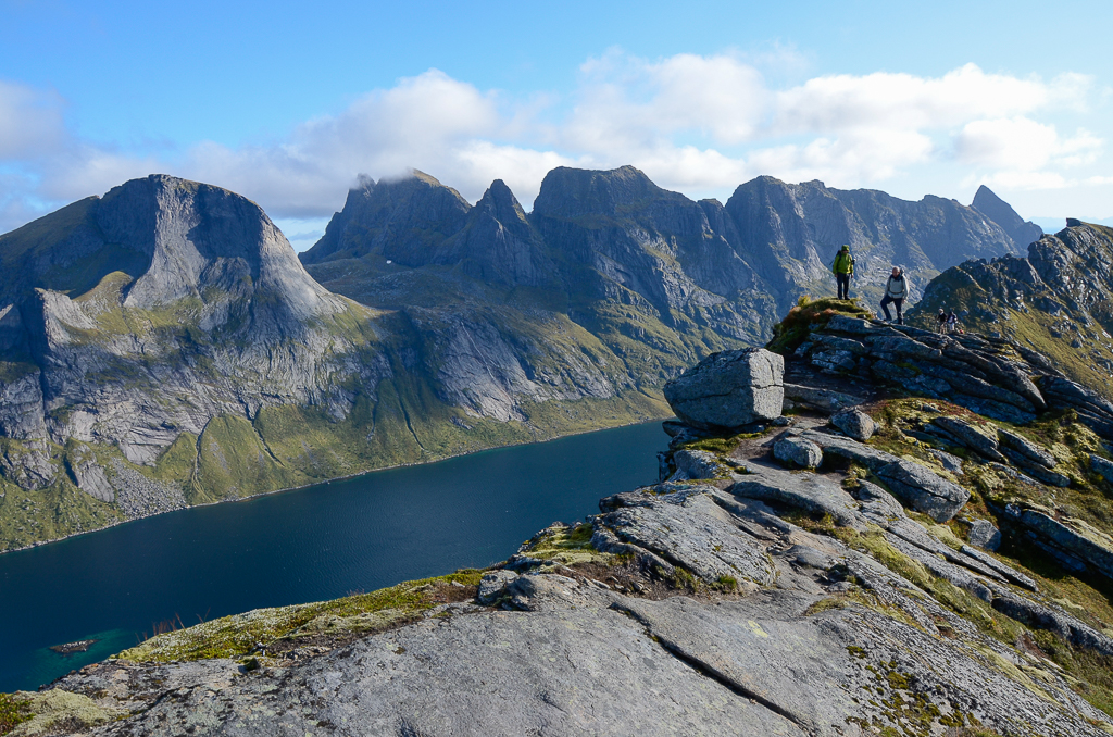 Lofoten : rando sur les hauteurs du Reinefjord !