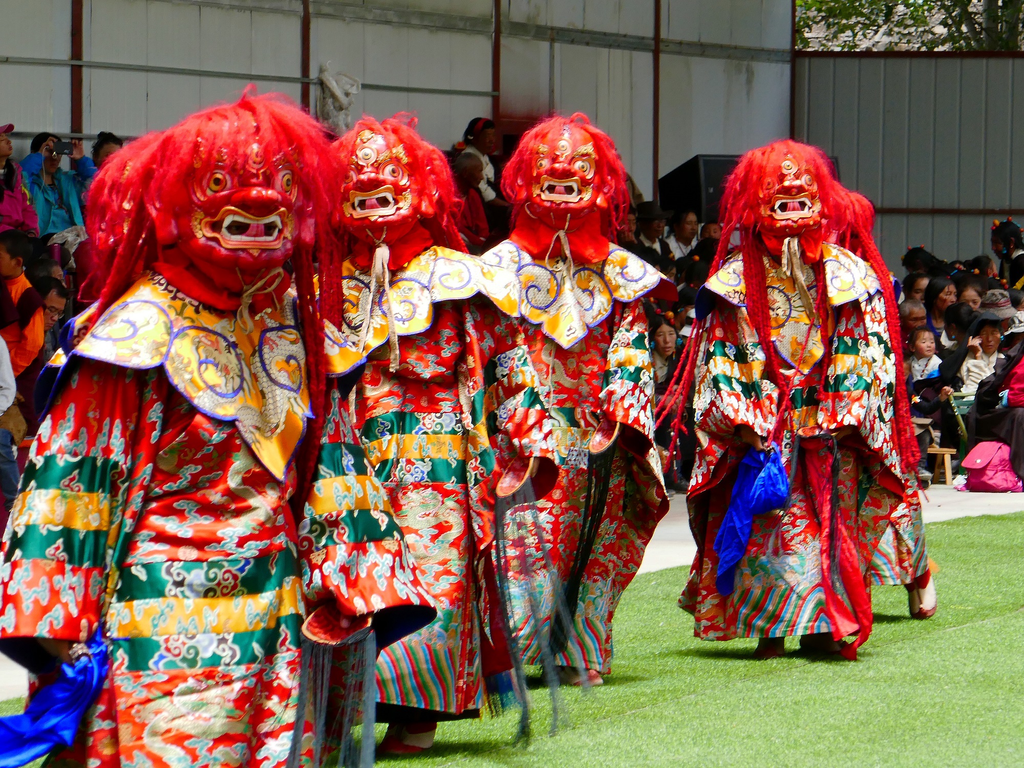 Danses sacrées au festival de Méshö
