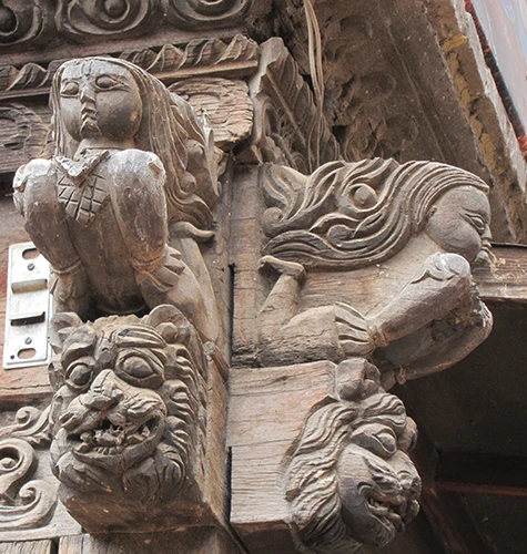 Exemple bois sculpté