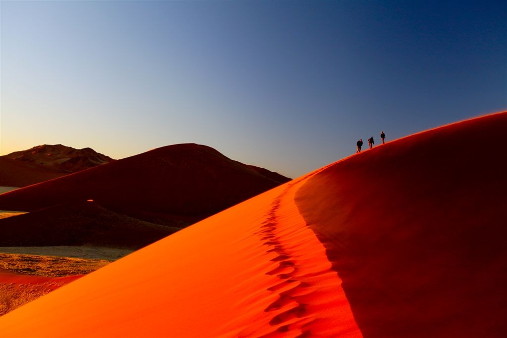 Dunes du Namib au lever du soleil Namibie