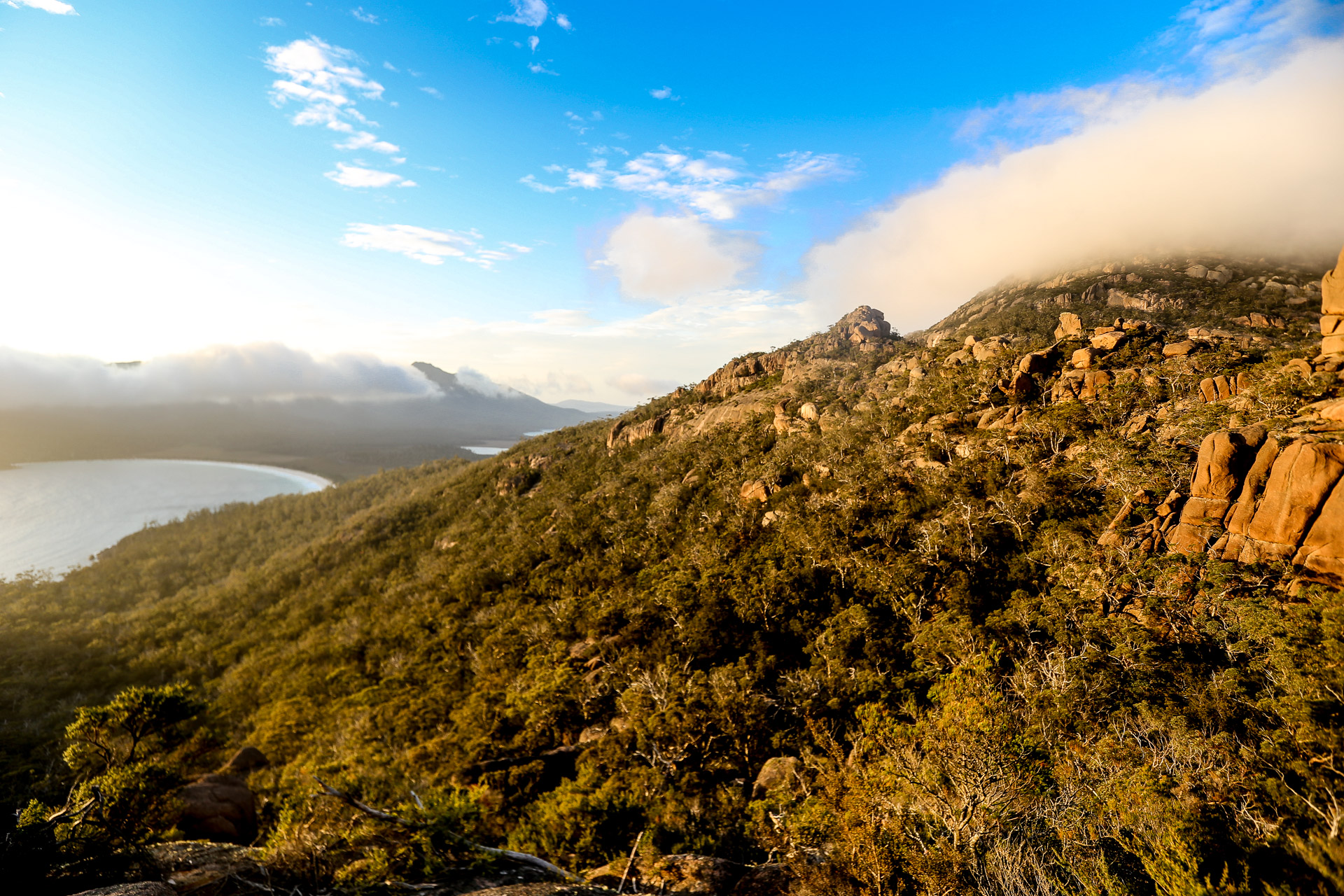 Lever du soleil sur la baie - De Freycinet National Park à Launceston