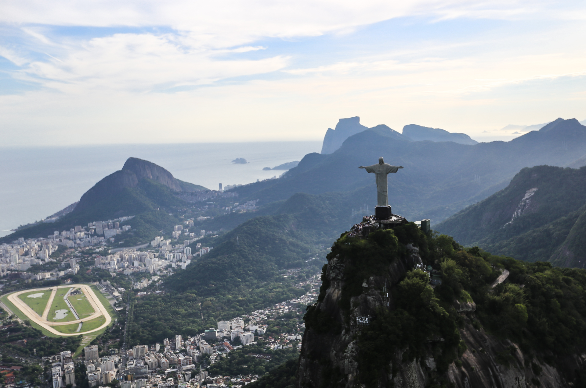 Le Christ du Corcovado depuis les airs