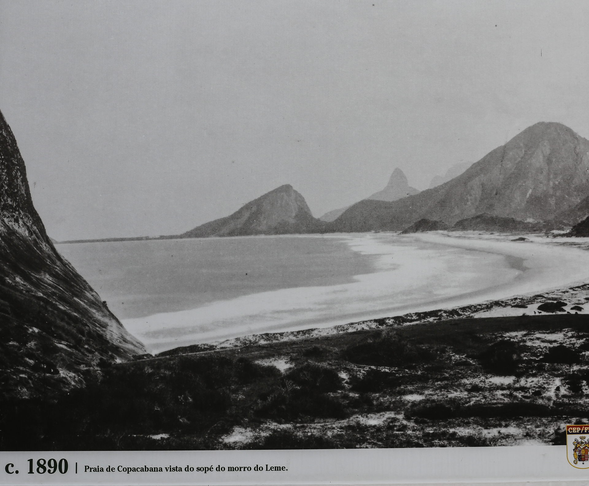 Photo d’archives, la plage de Copacabana en 1890…