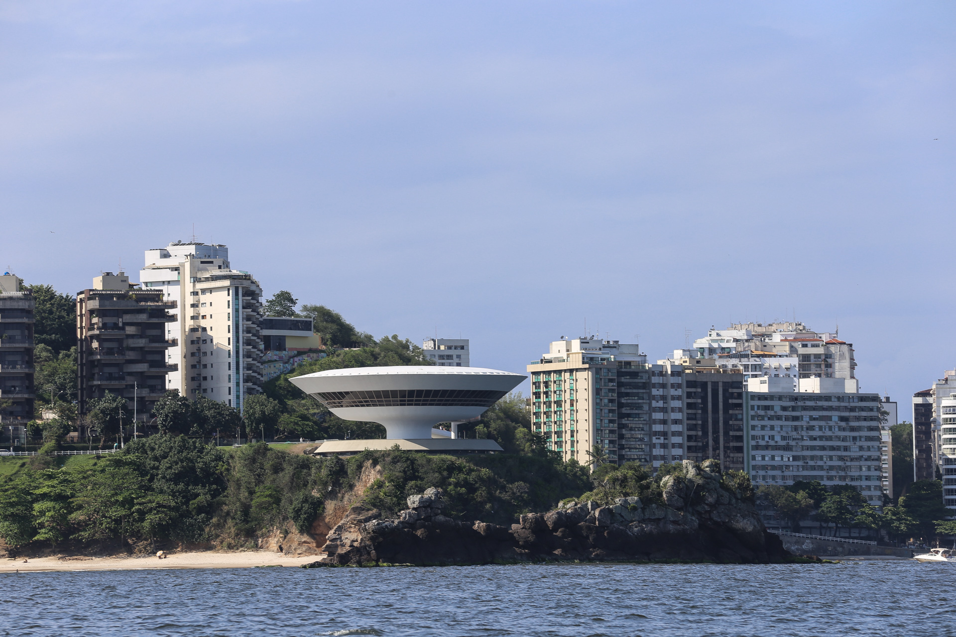 Le MAC (musée d’art contemporain) dessiné par Niemeyer