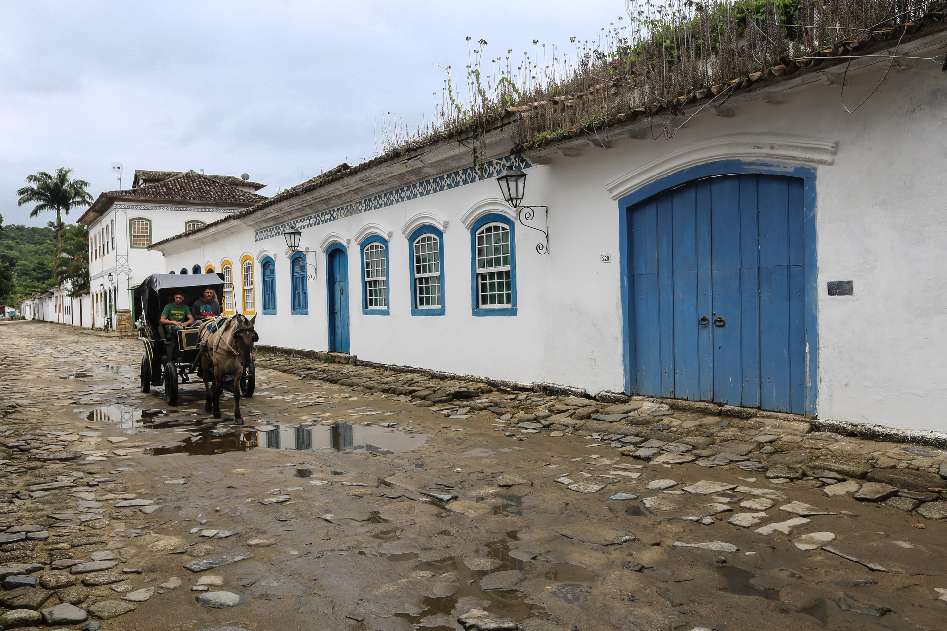 Caractéristique de Paraty, lors des grandes marées, l’océan envahit les rues… 