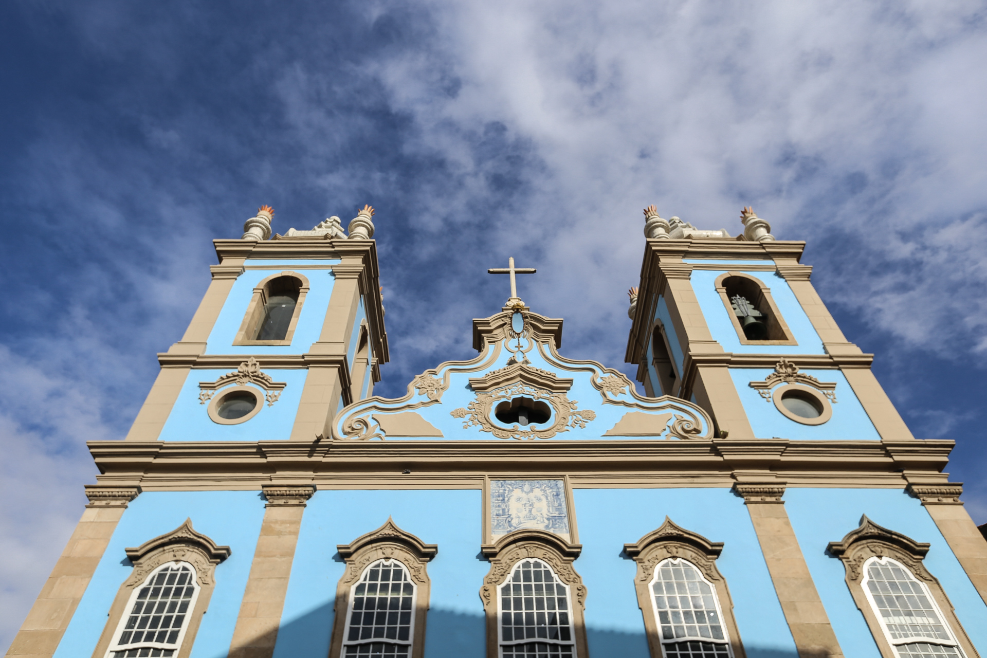 C’est dans cette église, NS do Rosario, que la messe de ce soir va avoir lieu