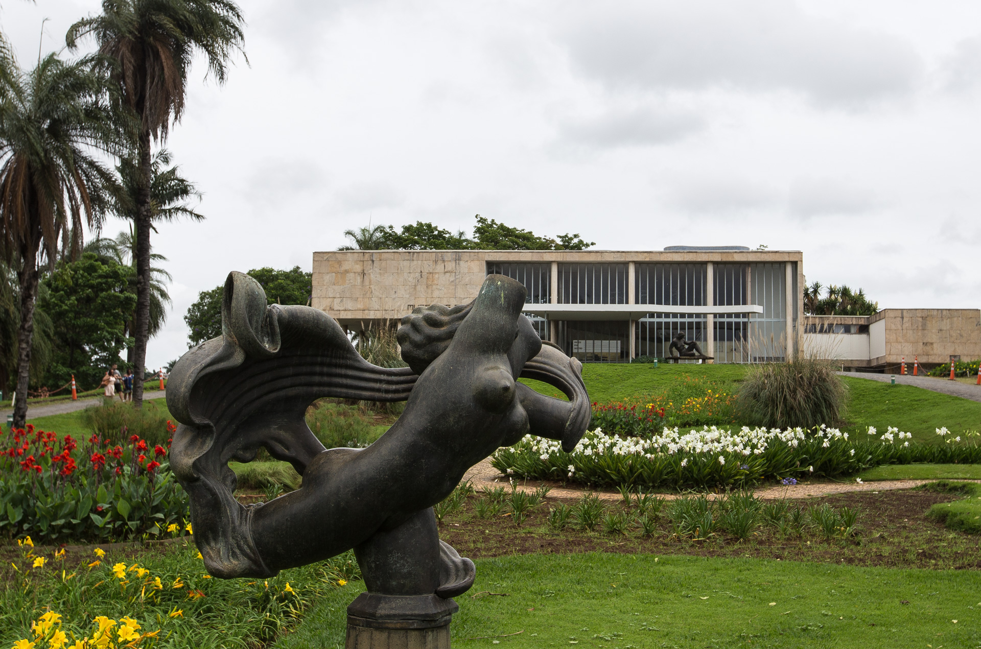 Musée d’Art Contemporain, Niemeyer (1942)