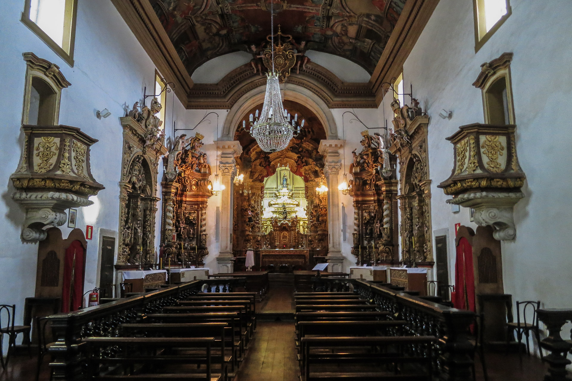 Intérieur de Santa Efigenia