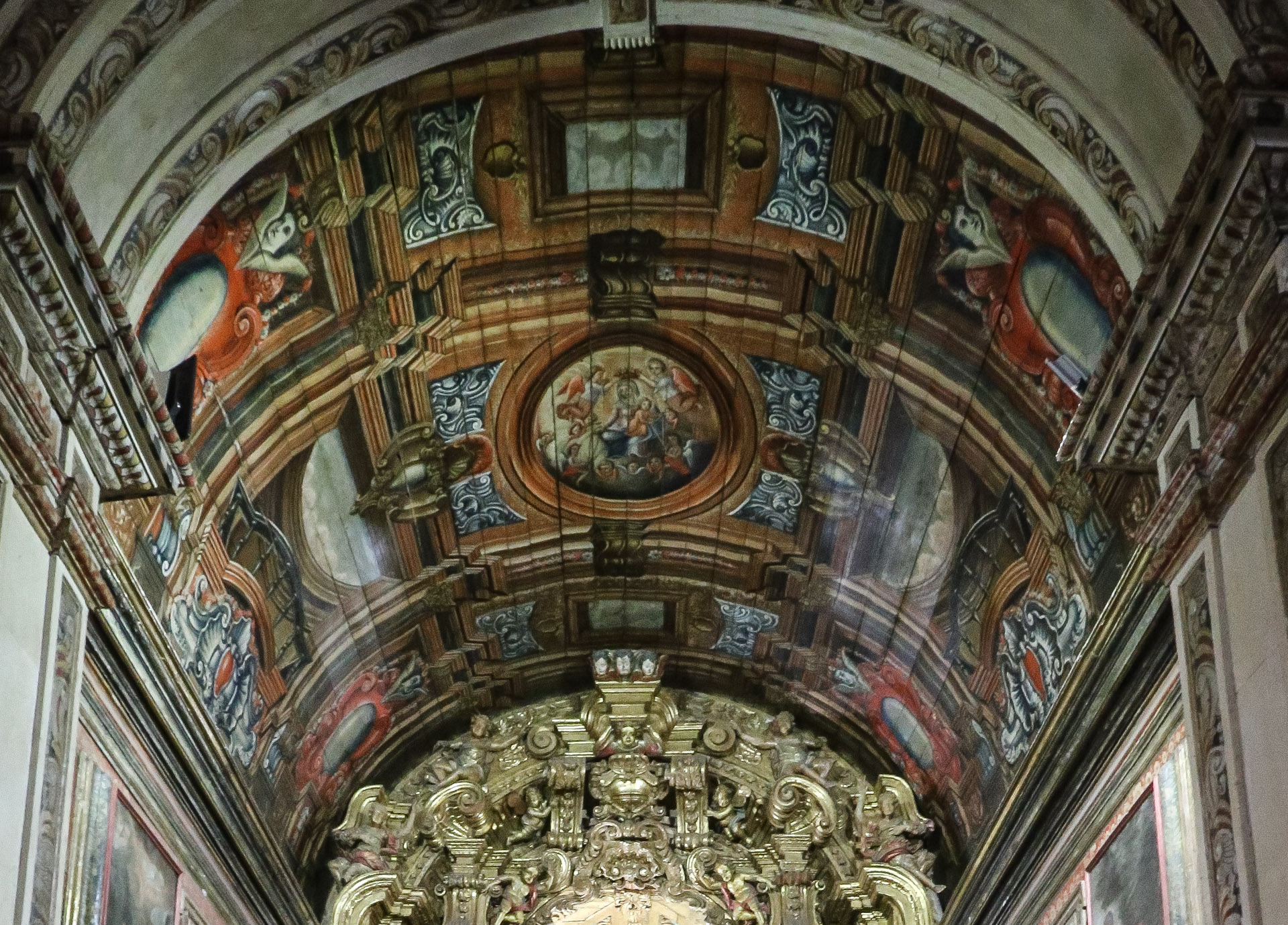 Plafond de la chapelle N.S. do Rosario de Padre Faria