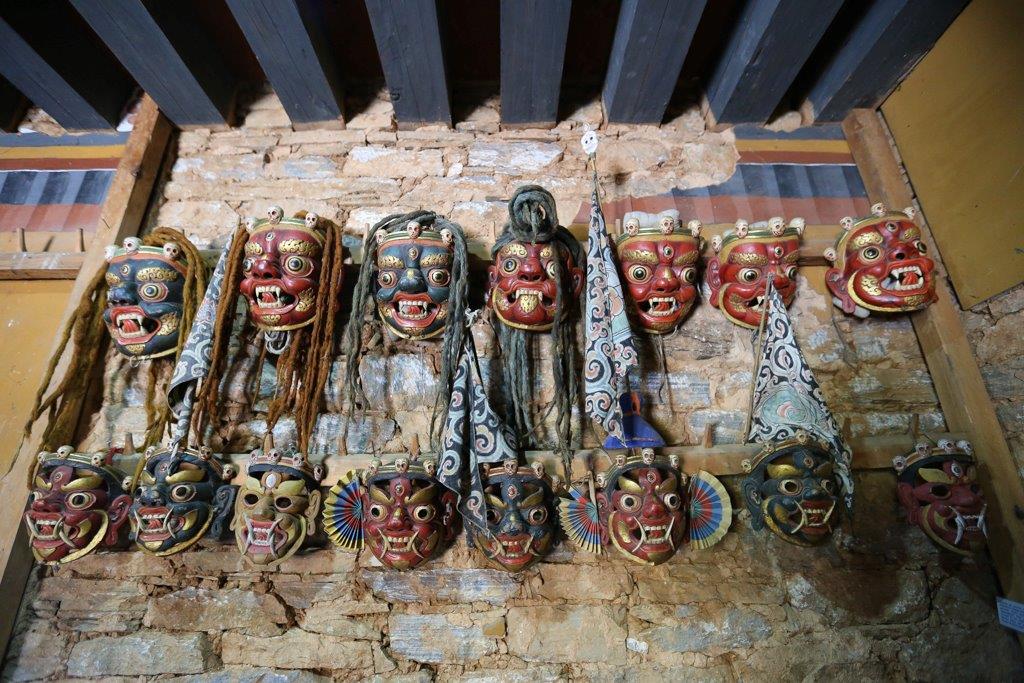 Collection de masques pour les danses sacrées