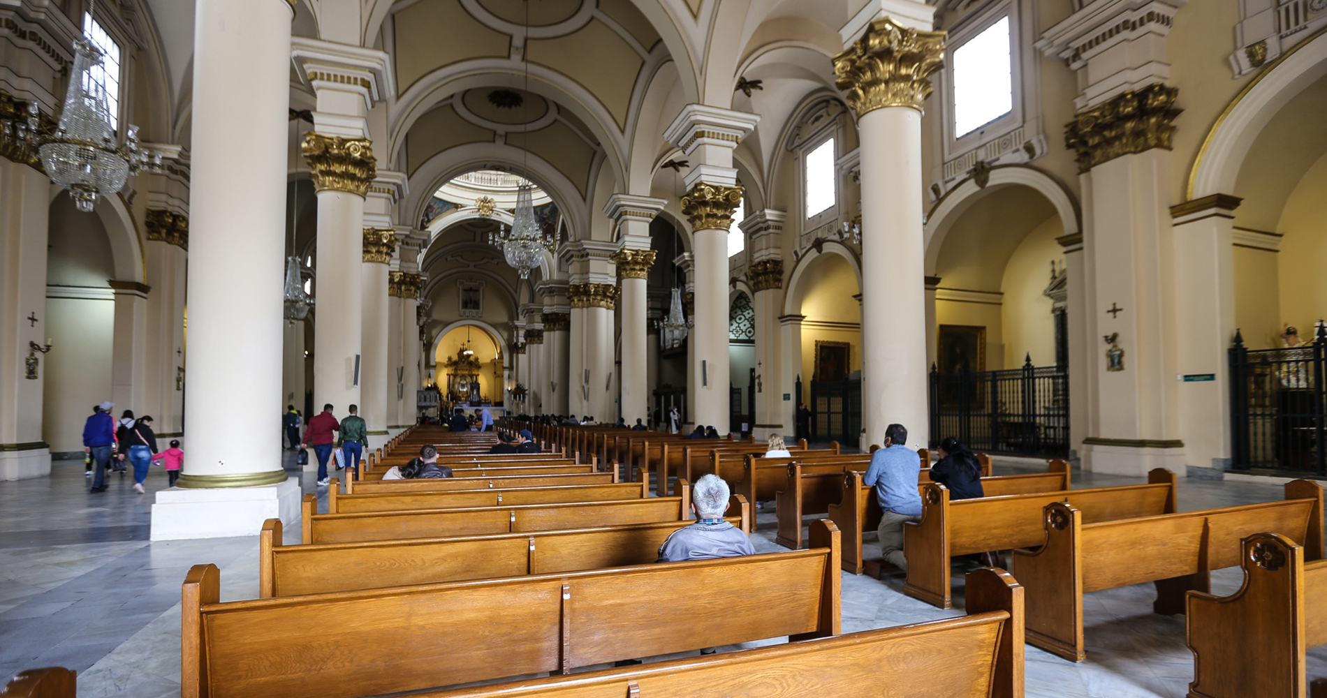 Intérieur de la cathédrale, de style néo-classique