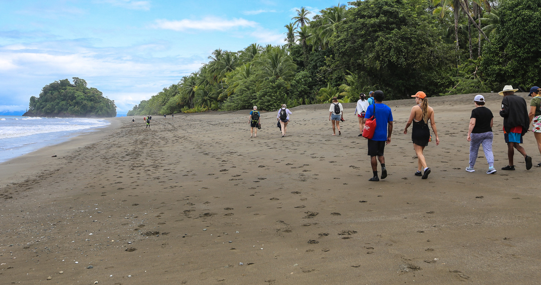 Sur la plage en rentrant à La Kuka