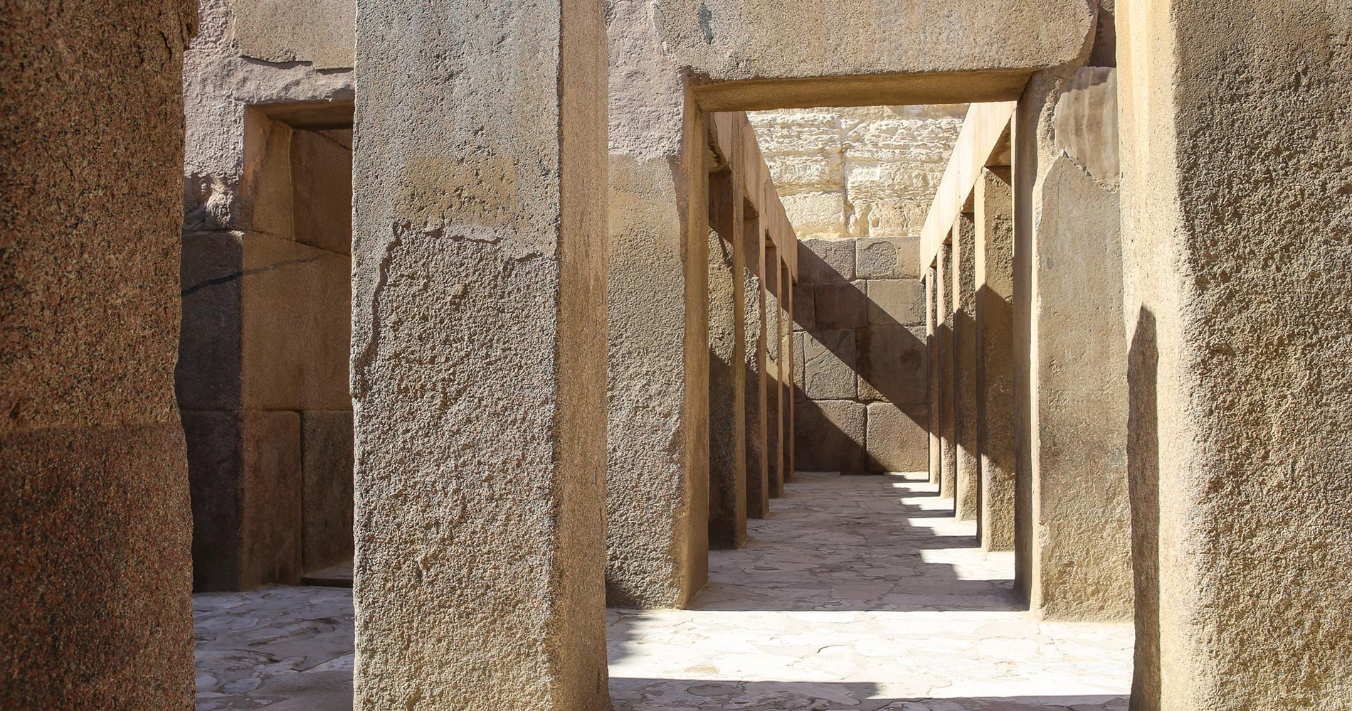 Le temple de la vallée, là où le pharaon était embaumé