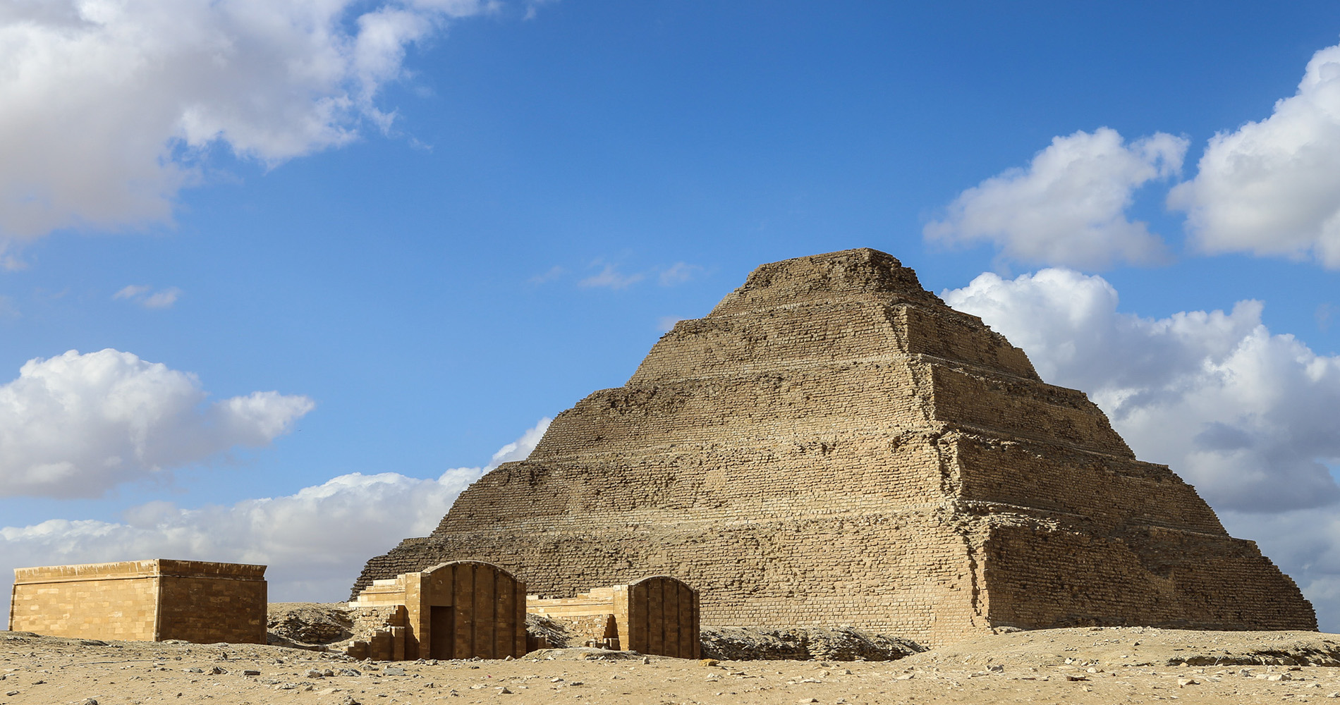La pyramide de Djeser 