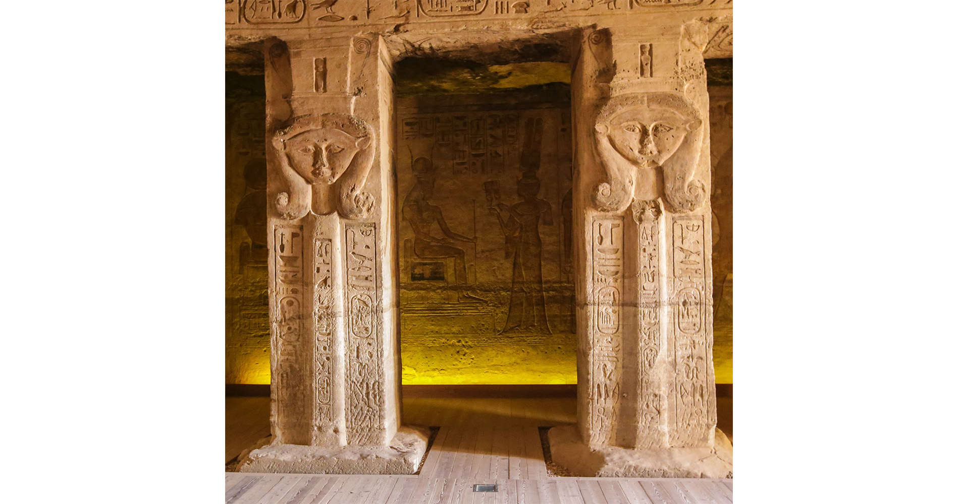 Vestibule du temple d’Hator