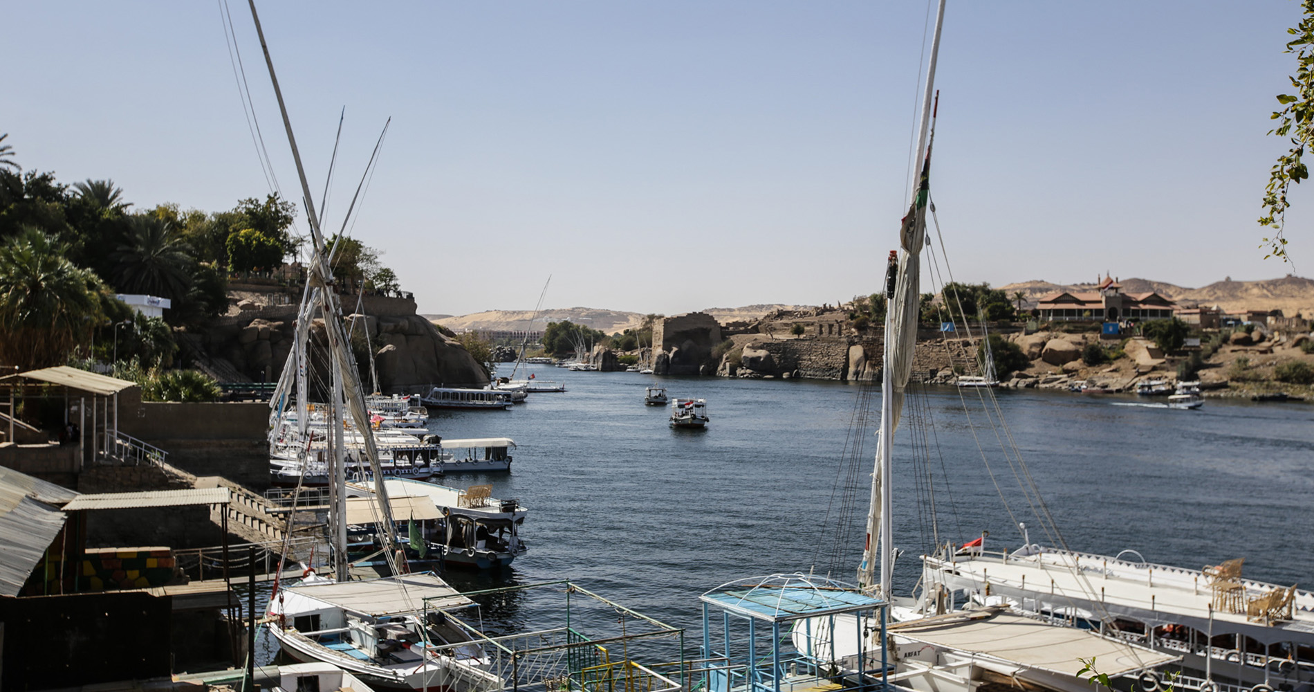 Depuis la terrasse du restaurant, devant l’île Eléphantine