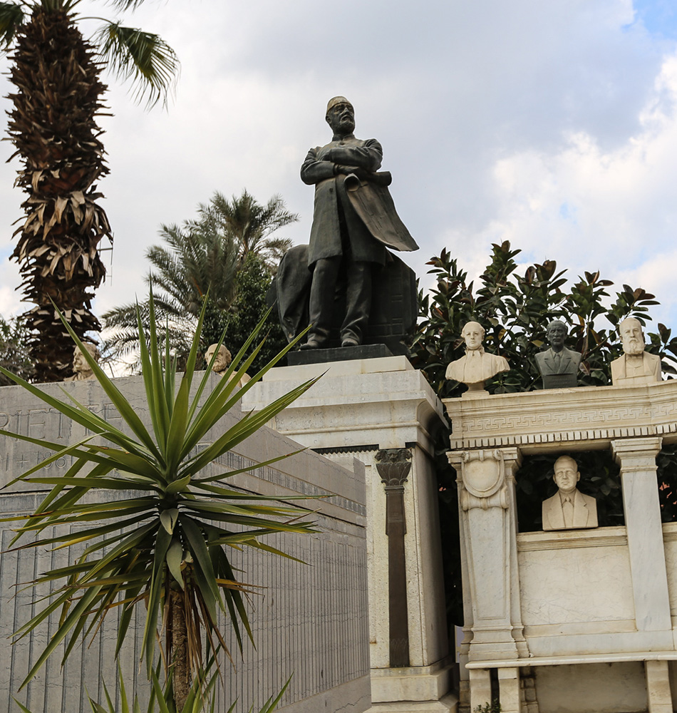 Statue de Mariette, le premier collectionneur et instigateur de ce musée