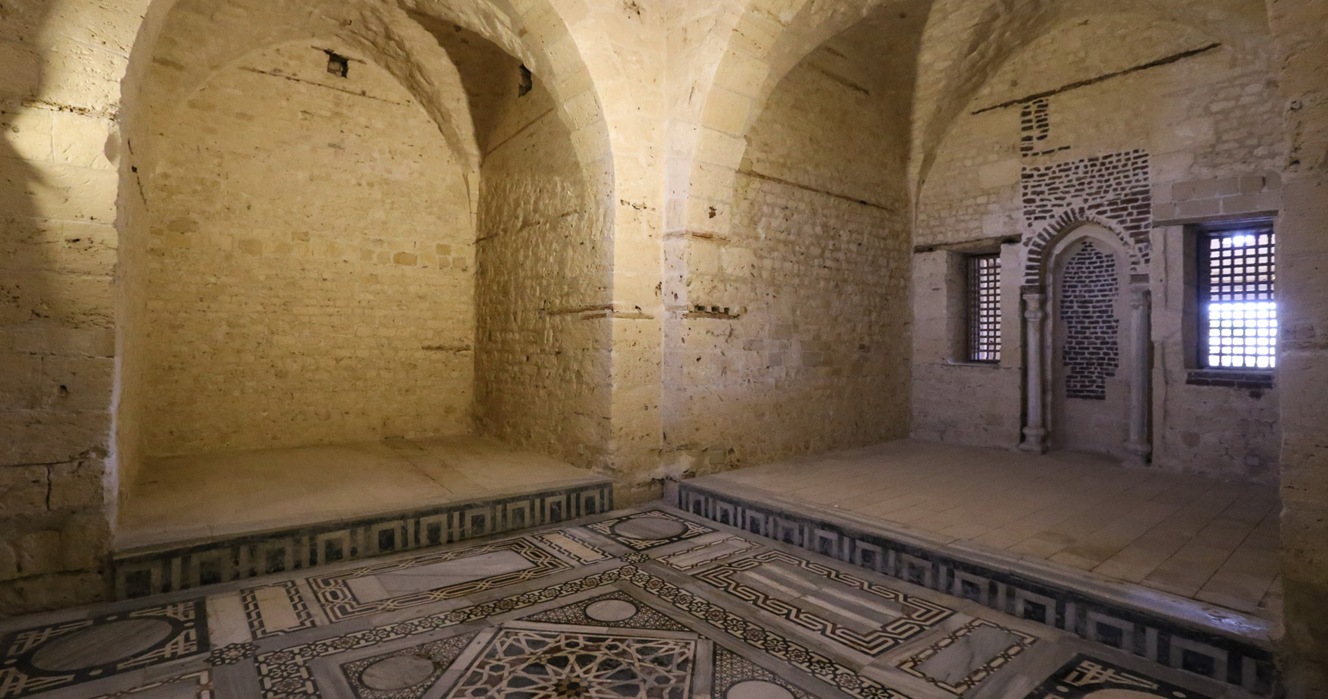 La mosquée à l’intérieur de la citadelle