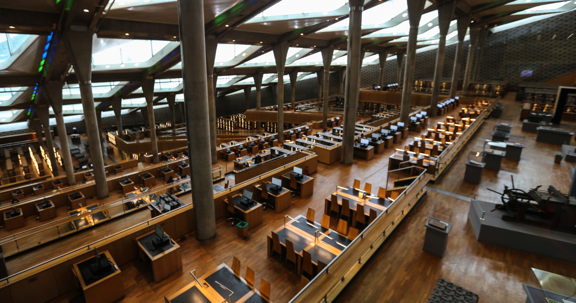 La salle de lecture, divisée en 10 niveaux