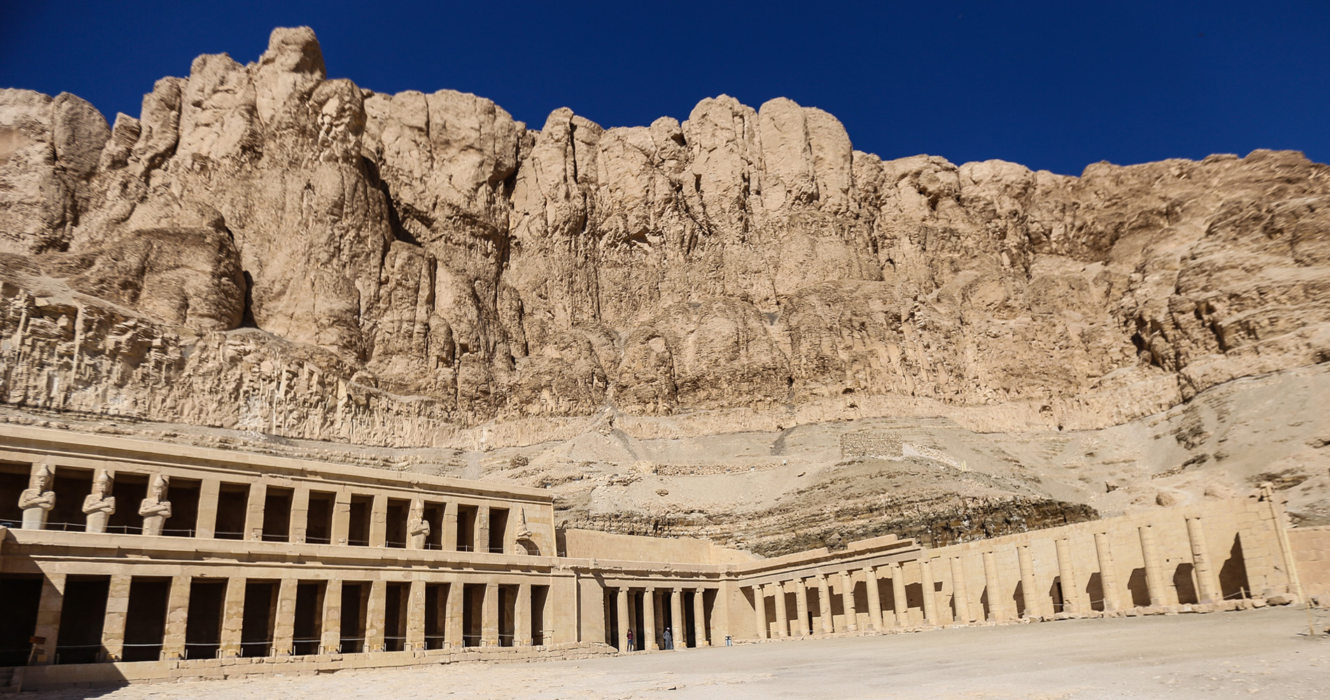  L’aile Sud du temple