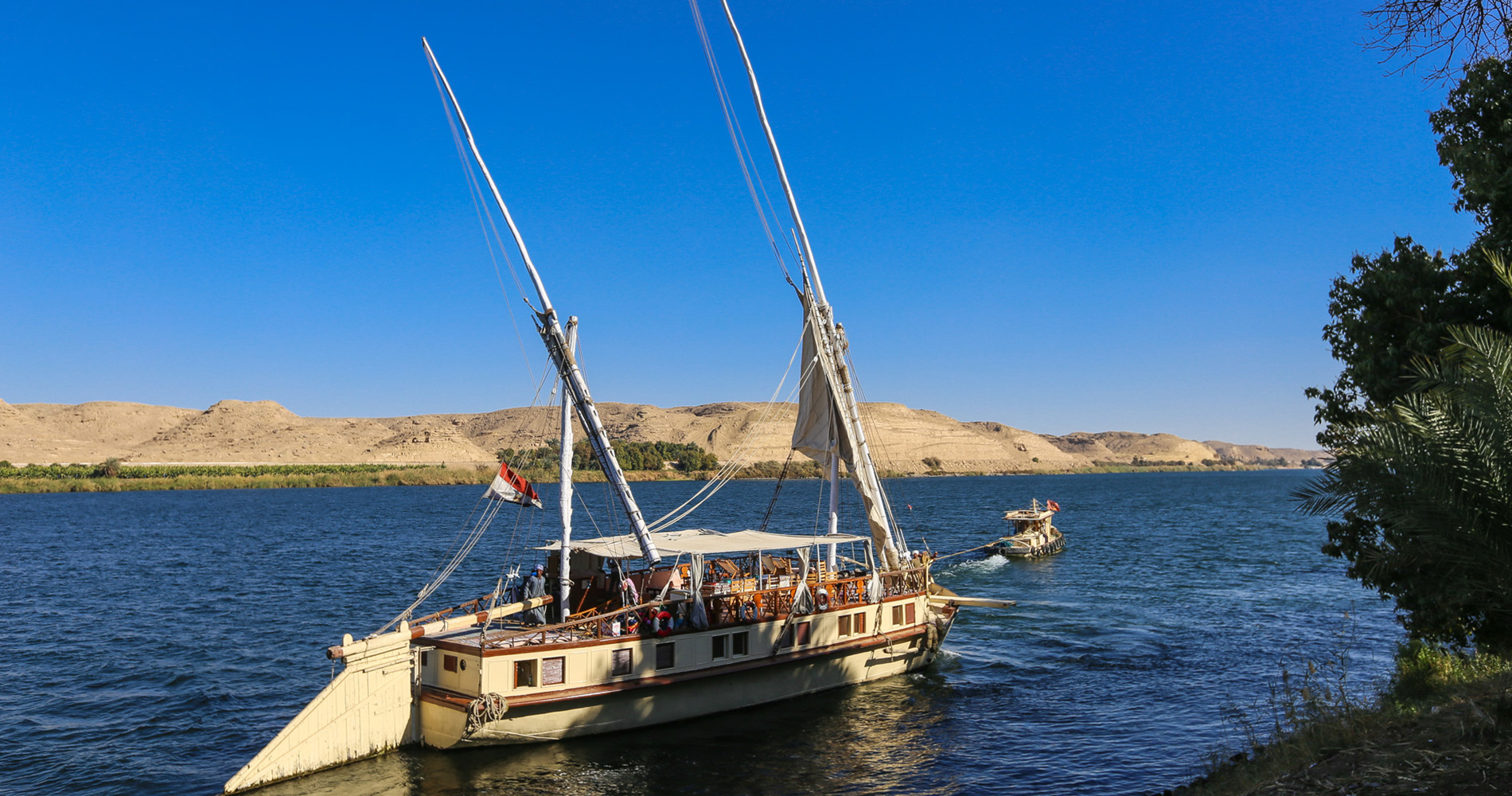 Notre bateau va nous récupérer un peu plus loin