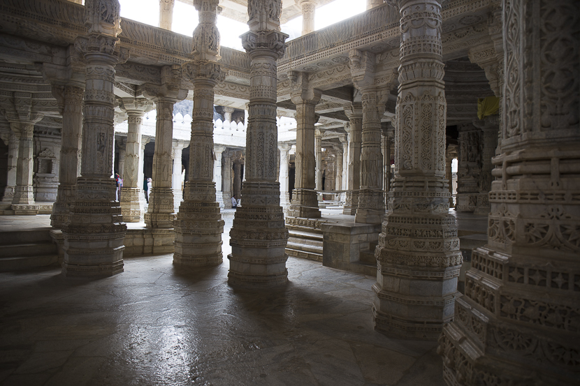 Le temple d'Adinath et ses 1444 colonnes - Parshunath, Ranakpur et temple d'Adinath