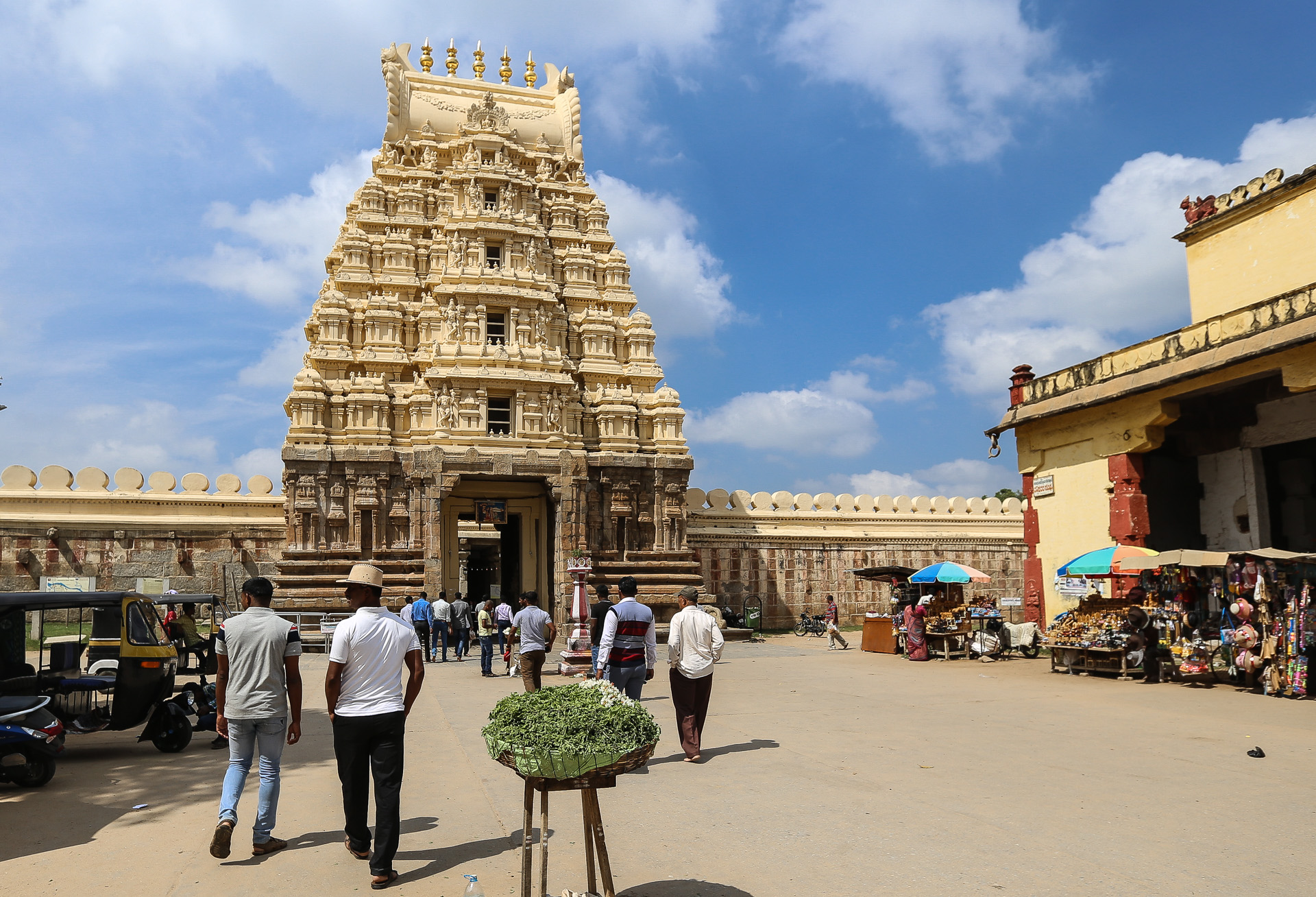 Le gopuram devant le temple dédié à Ranganatha