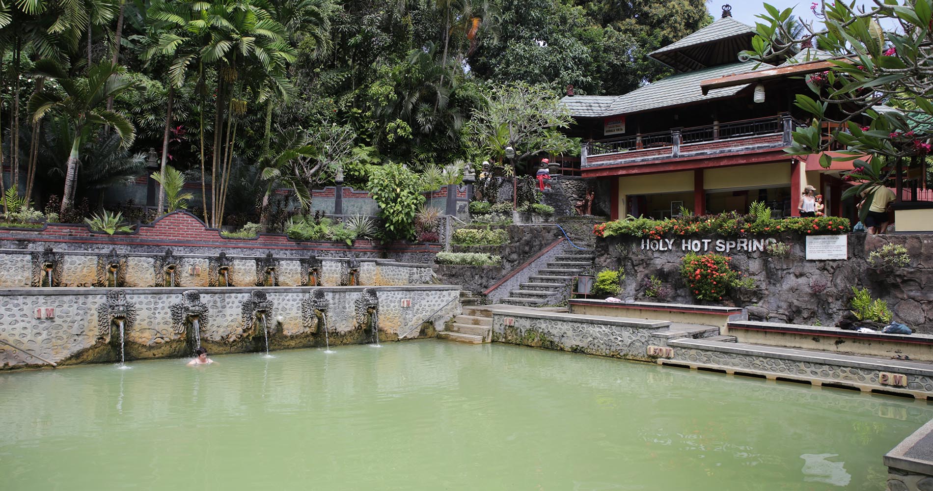  sources d’eau chaude de Banjar