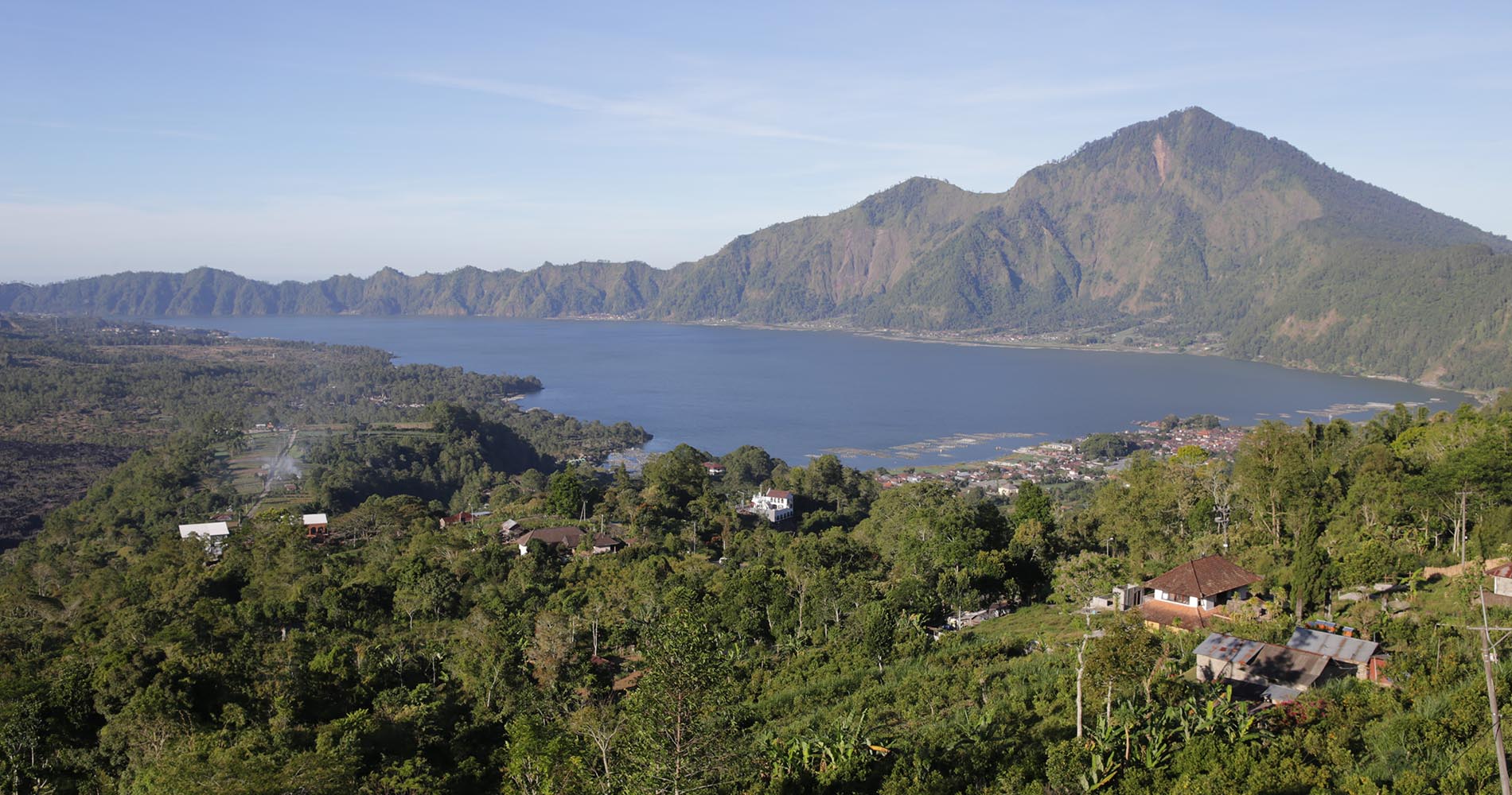 caldeira du volcan Batur et son lac